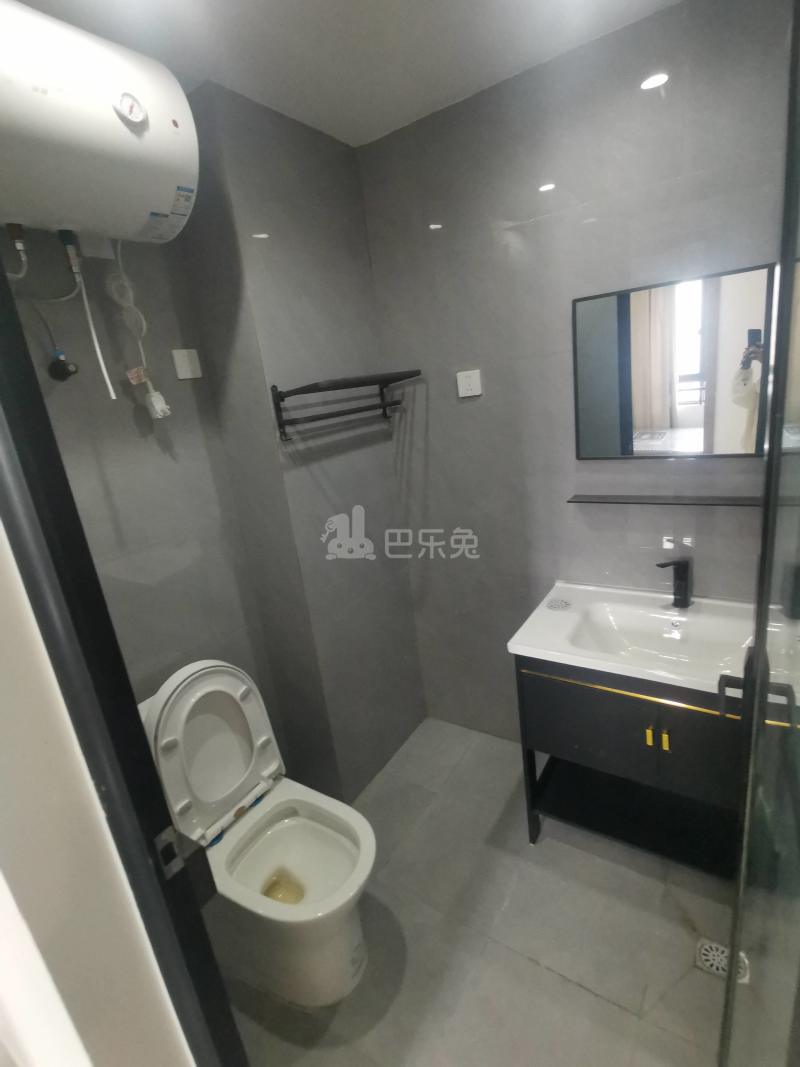 和平桥名苑东区13542310卫生间图5