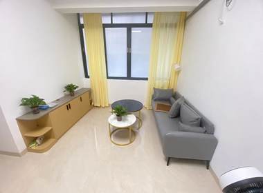 东兴南路小区 2室2厅1卫