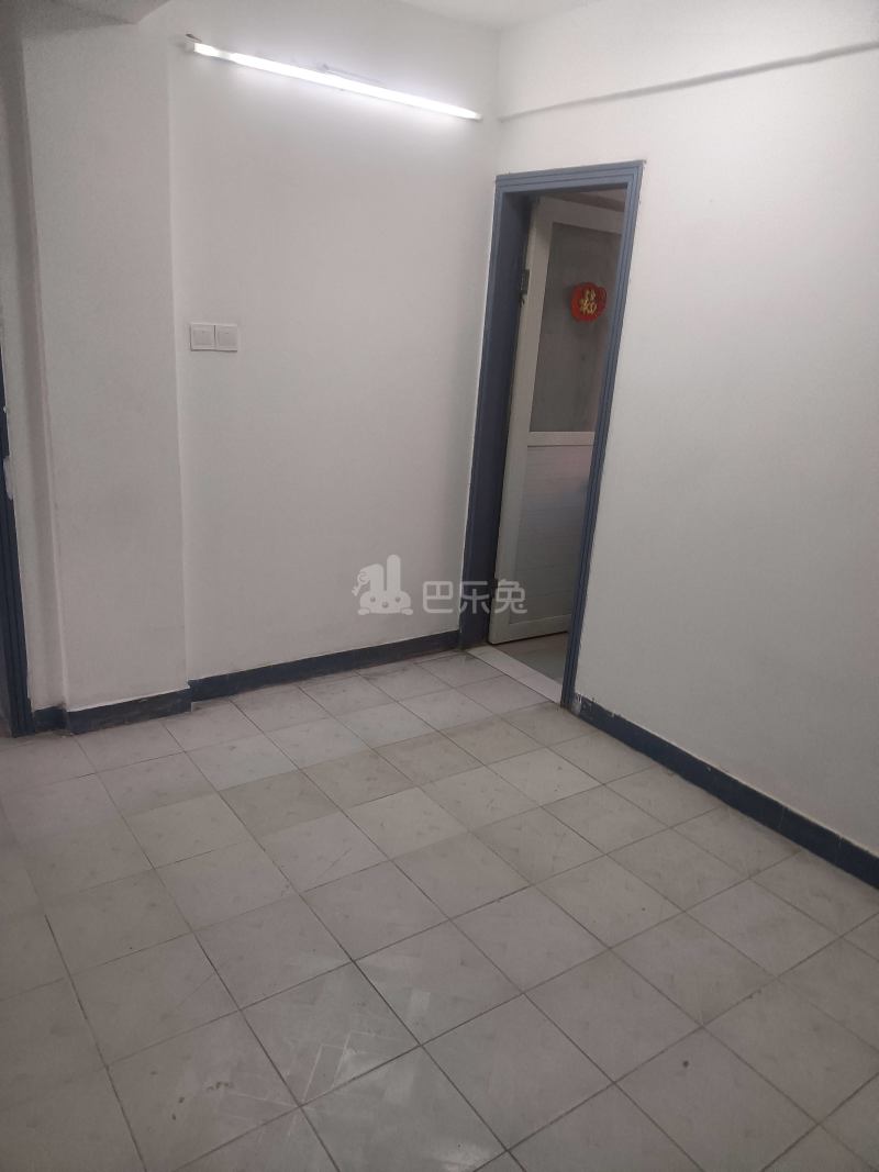 海湾花园13583639卧室图0