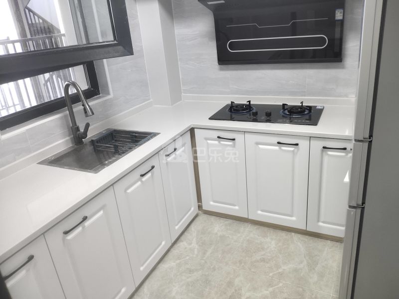 四季都会·荣万月城名邸13588892厨房图5