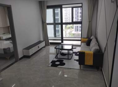 四季都会·荣万月城名邸 2室2厅1卫