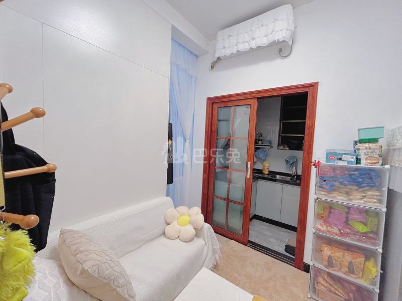 梅花村小区13593424周边环境图3