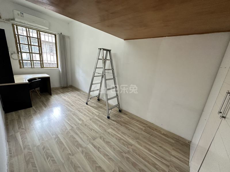 东兴南路小区13597115周边环境图4