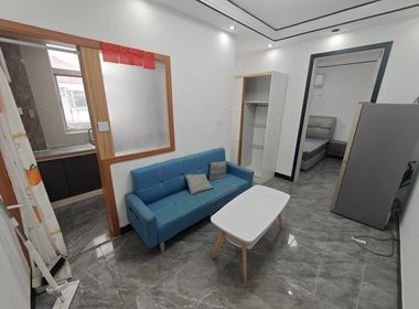 英雄新村（英雄路35弄） 