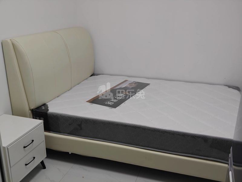 安波路985弄13619526卧室图0