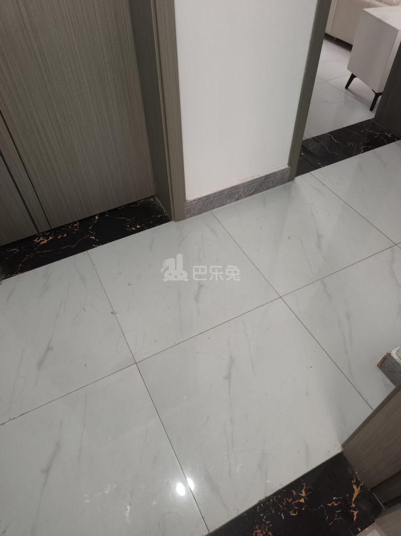 安波路985弄13619526客厅图6