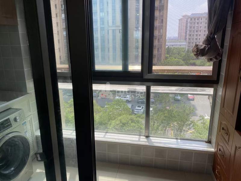 汤臣臻园13624967周边环境图5