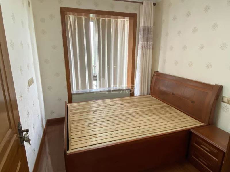 汤臣臻园13624967周边环境图6