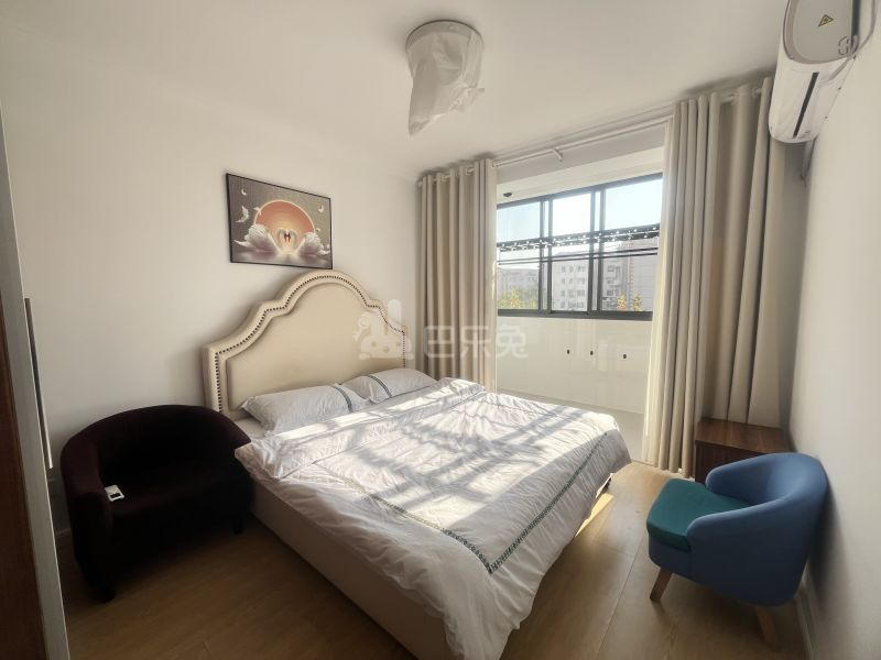 临沂三村（临沂路280弄）13634038客厅图1