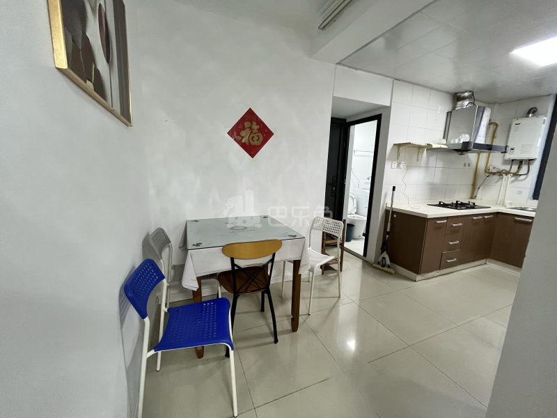 临沂三村（临沂路280弄）13634038客厅图6