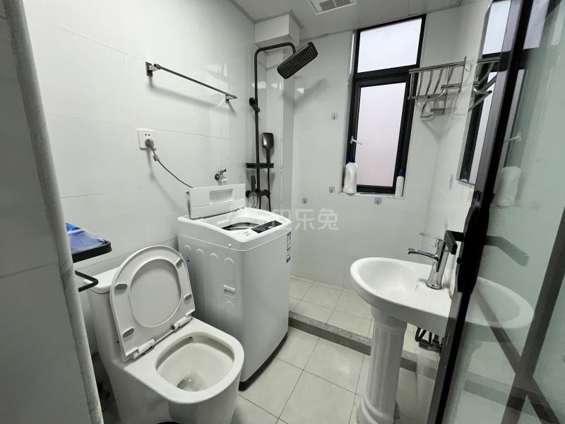 临沂三村（临沂路280弄）13634038客厅图7