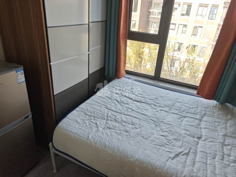 经纬学士逸居家园13634088卧室图1