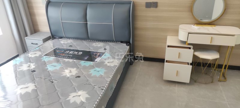 绿地南桥新苑一期13636469卧室图0