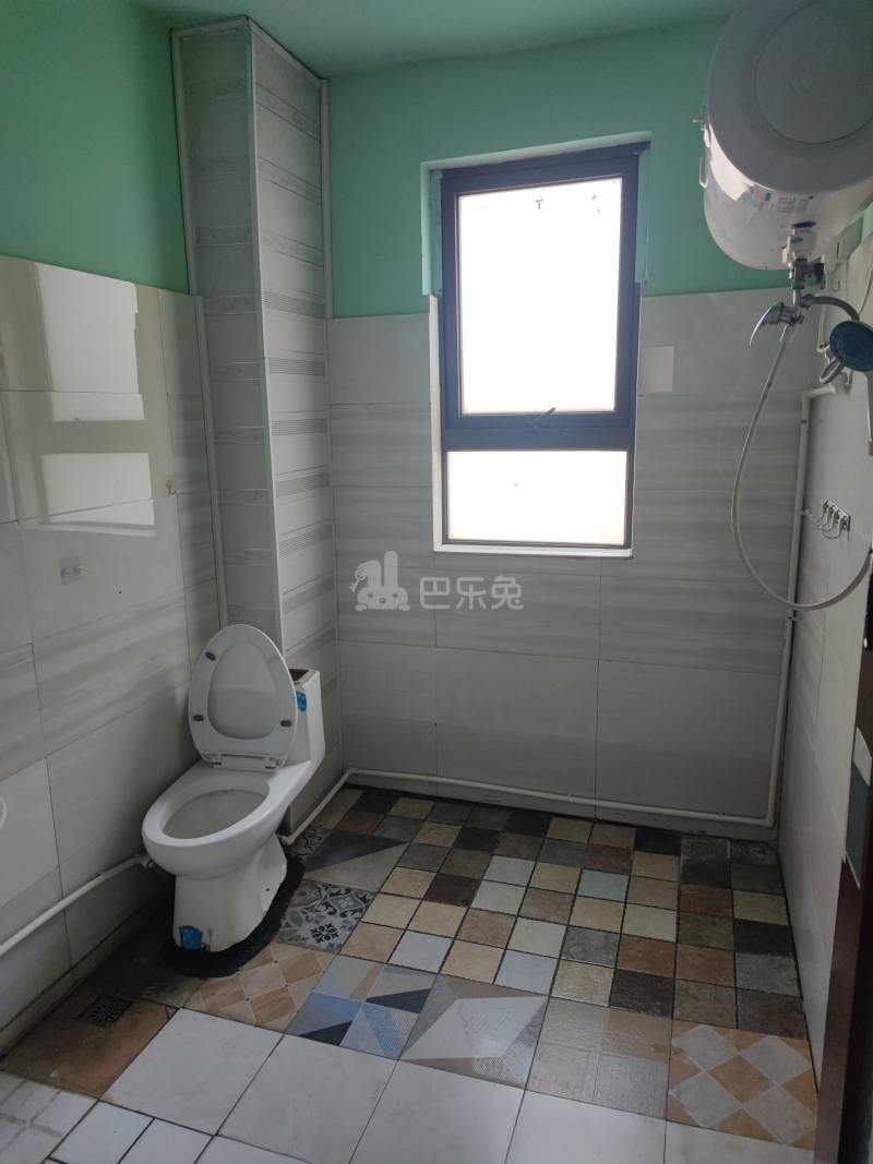 可逸兰亭13637100卫生间图4