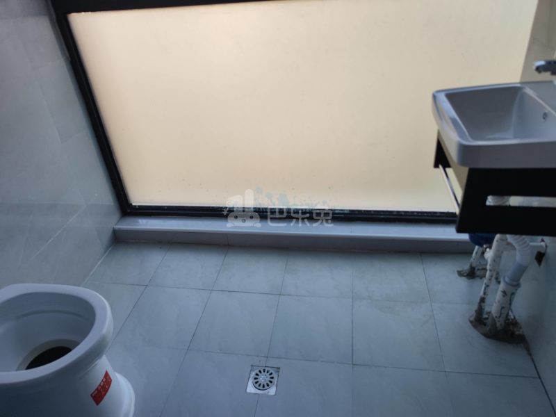 四季都会·荣万月城名邸13637256卫生间图5