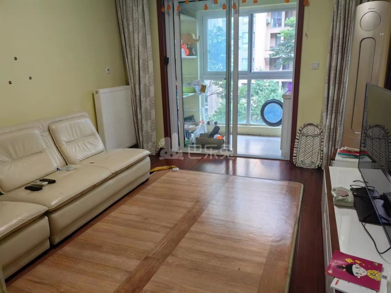 象屿品城13639191客厅图4