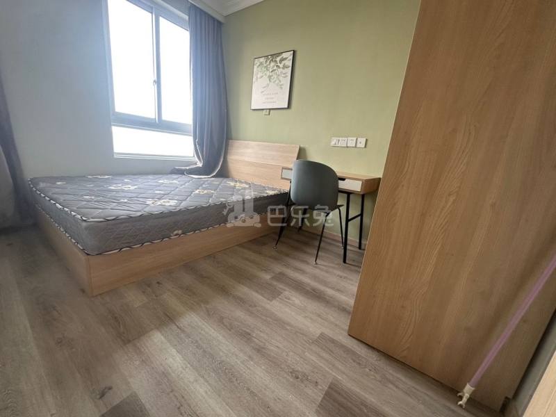 金海华城华彩新苑13661904客厅图0