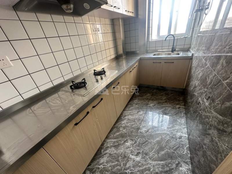 金海华城华彩新苑13661904厨房图1