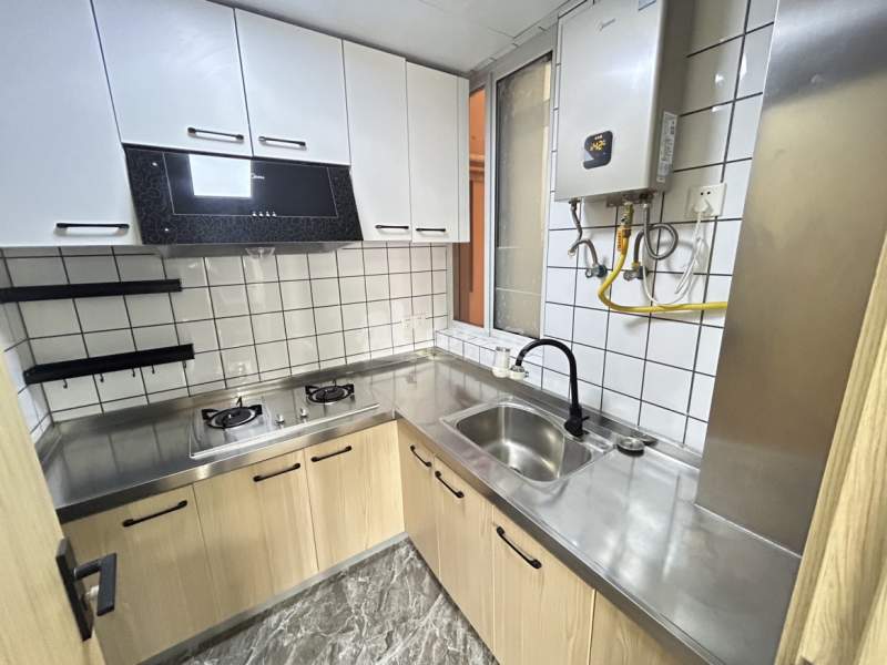 金海华城康平佳苑13664387厨房图5