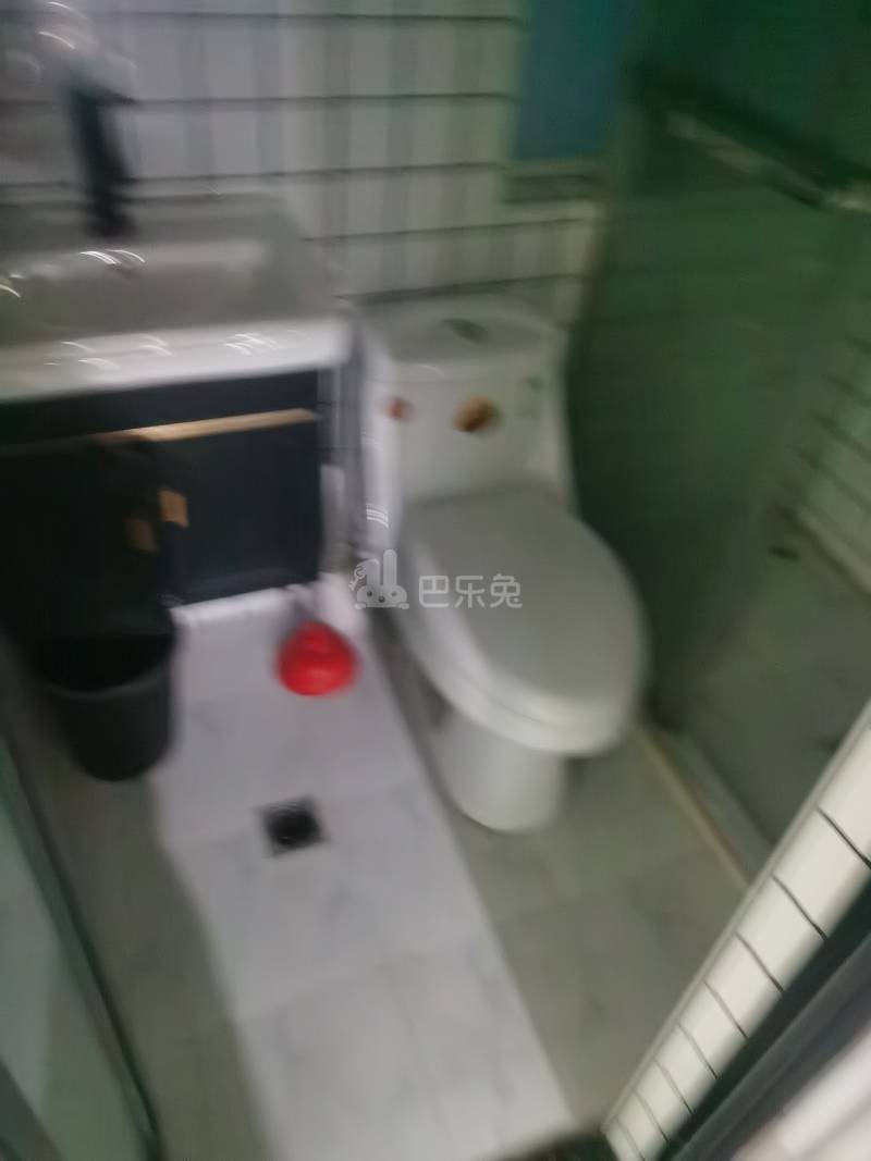 康新花园13664762卫生间图4