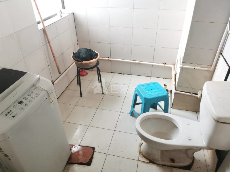 万源城1期（莲花路755弄）9948179卫生间图6