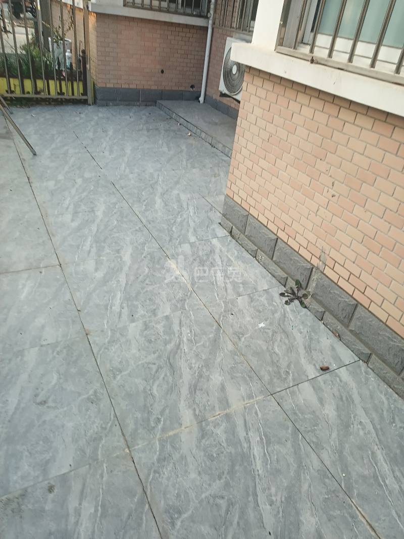 锦桂苑13671397客厅图4