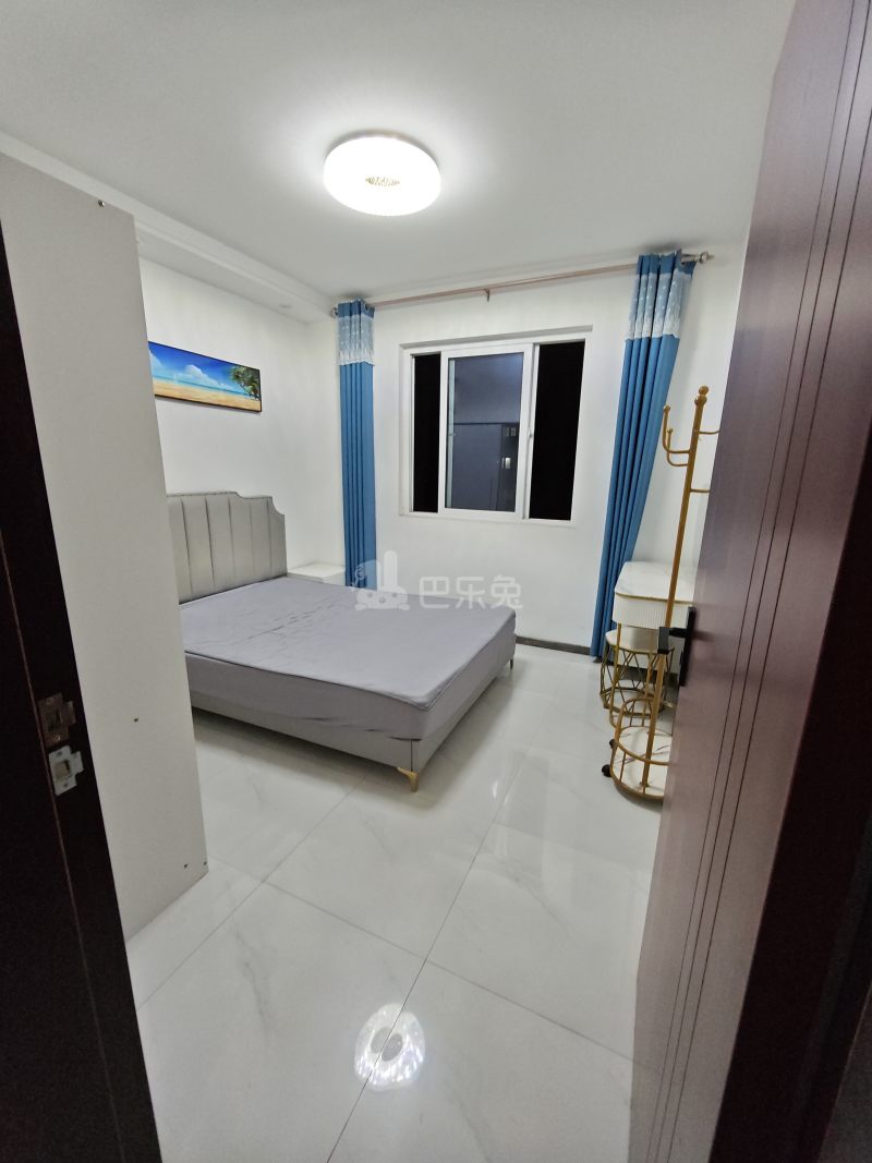 新顾城广福苑13676143卧室图0