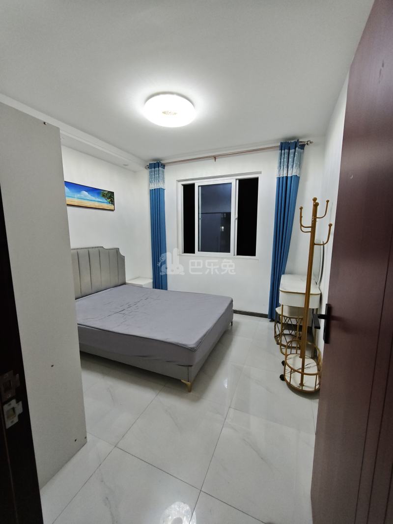 新顾城广福苑13676143卧室图1