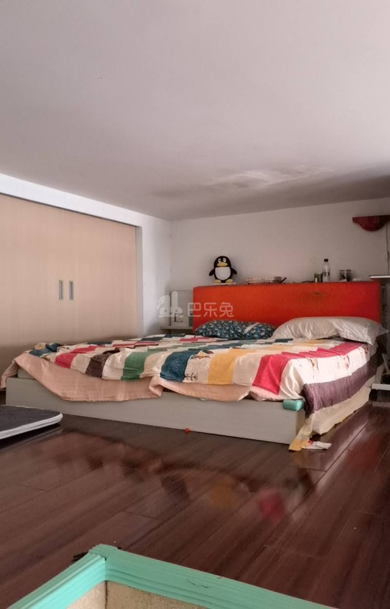 品臻国际三铭公寓13696659卧室图0