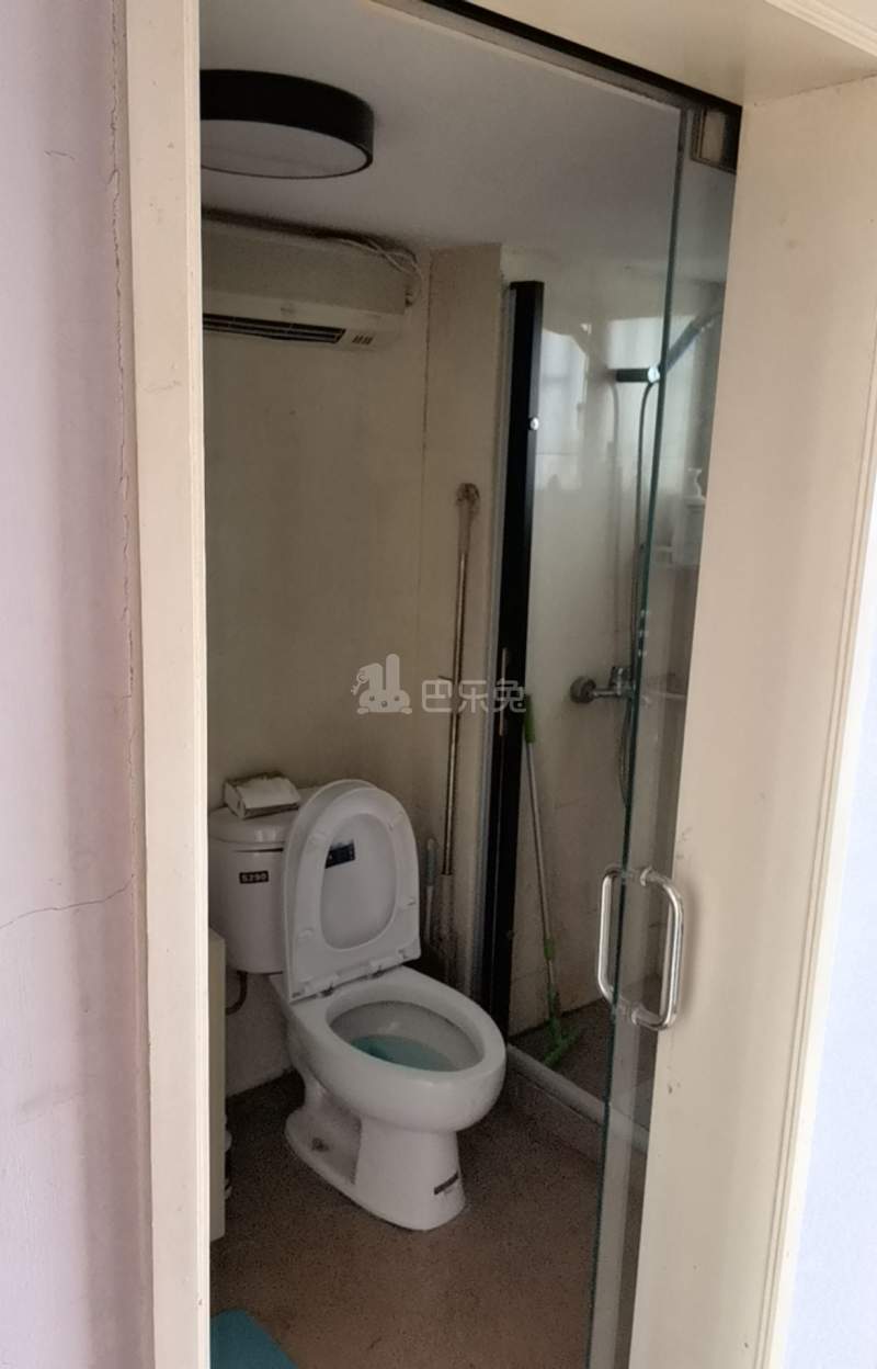 品臻国际三铭公寓13696659卫生间图7