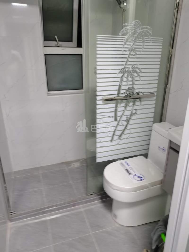 爱博五村13703843卫生间图5