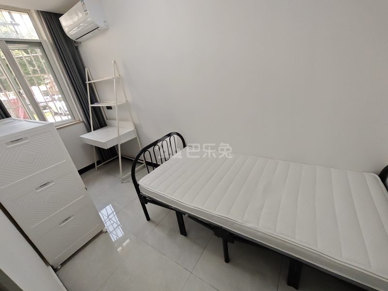 鞍山四村第三小区13743615卧室图0