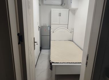 翔瑞新苑东区（鹤槎路182弄） 