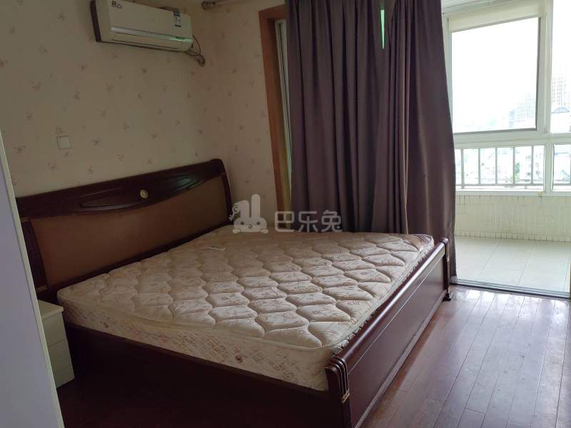 新梅共和城1375284卧室图1