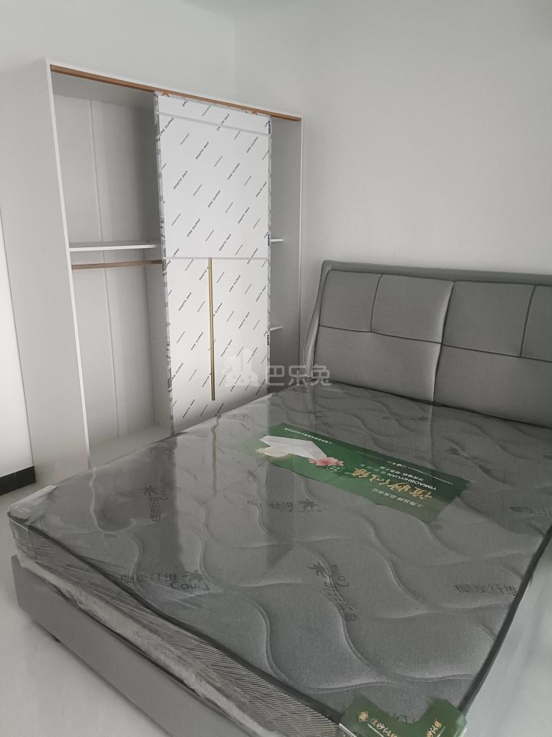 闲畔居13782102卧室图2