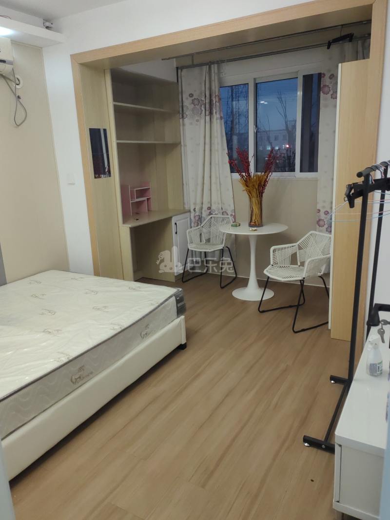 匡巷三村13782630卧室图0