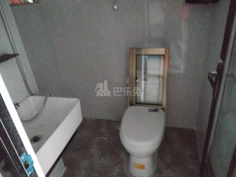 梅园村（奉贤）13792398卫生间图5