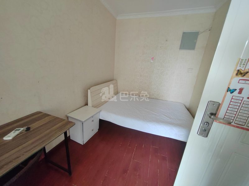 滨兴家园13823325卧室图1