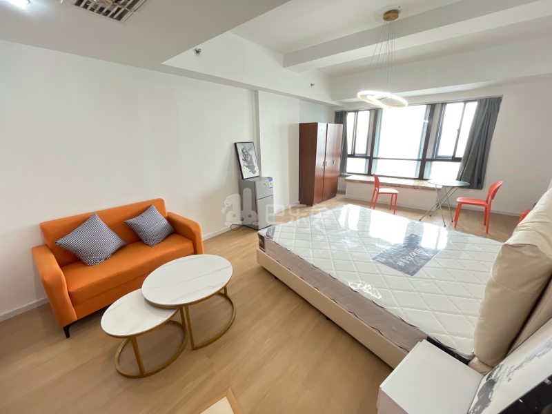 福雷德艾肯金座13835587卧室图0