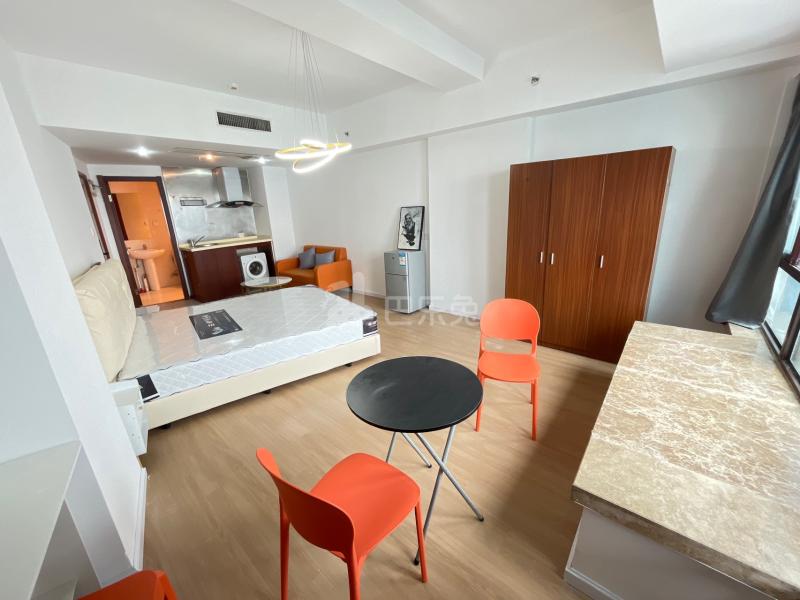 福雷德艾肯金座13835587卧室图4