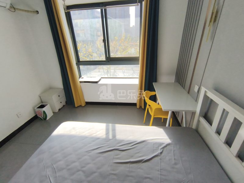 华泾绿苑13840389卧室图2