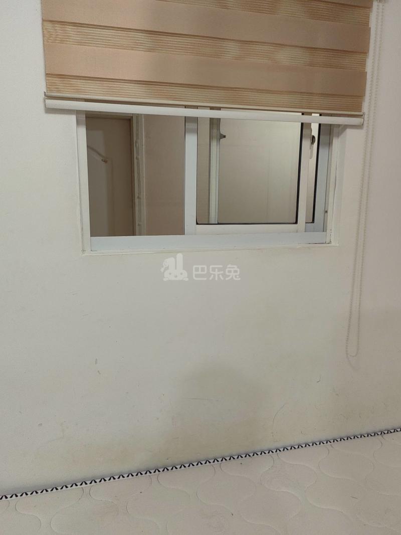 富源公寓（长青路店）13840832卧室窗户图6