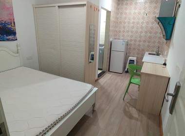 富源公寓（长青路店） 1室1厅1卫