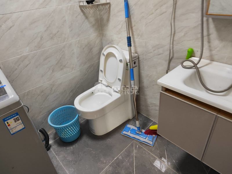 凯虹家园13935312卫生间图7