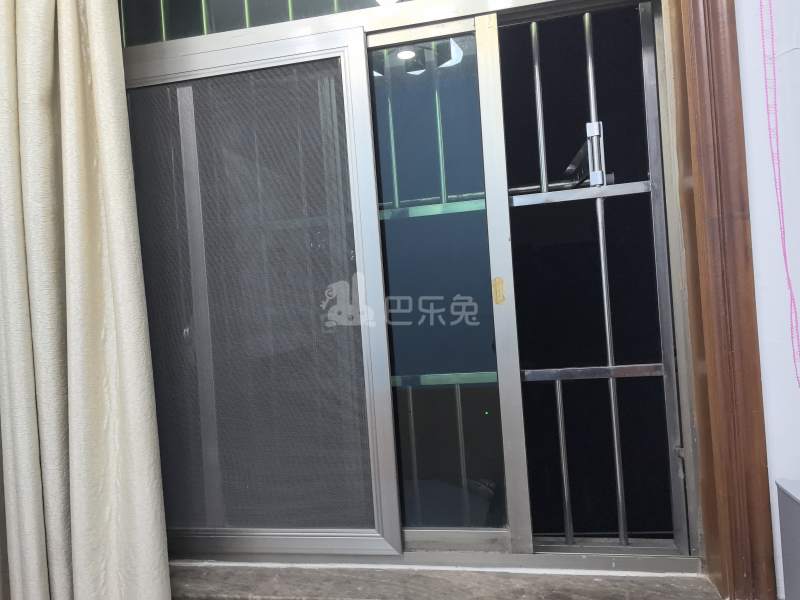 梅园别墅二区13845780卧室图1