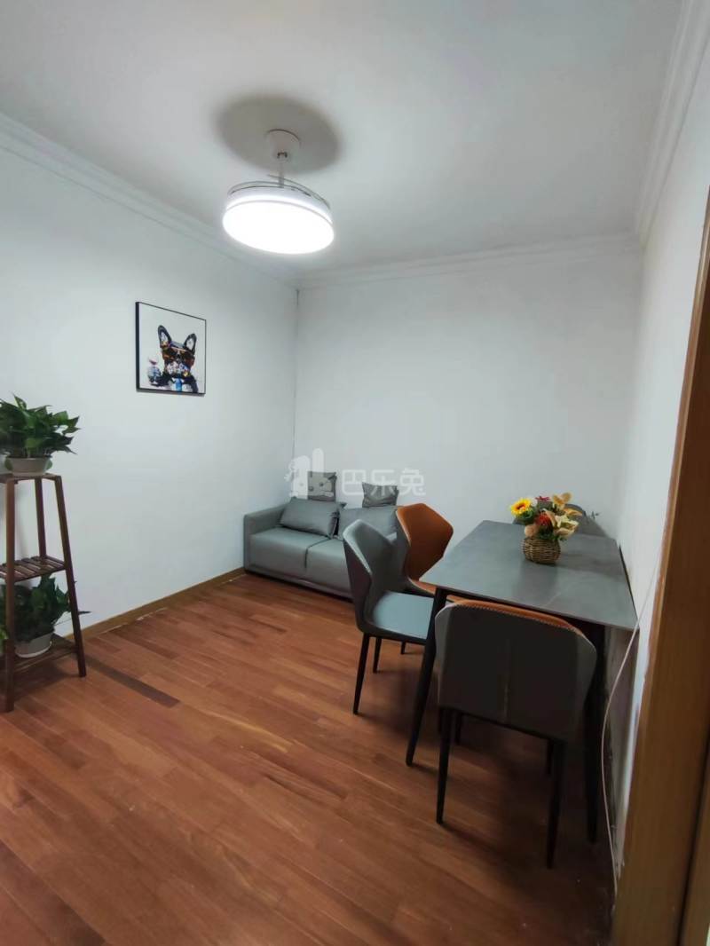 呼玛五村（宏裕苑）13863069客厅图5