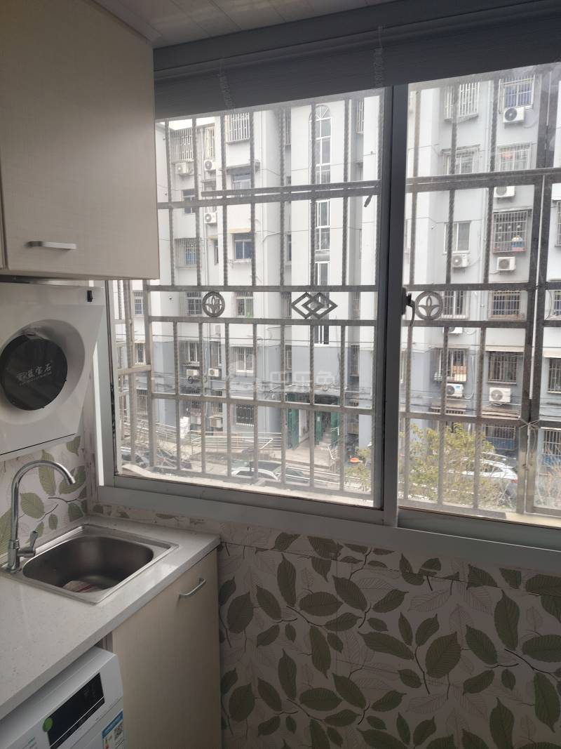 莲溪三村（北中路480弄）13866232卧室窗户图20