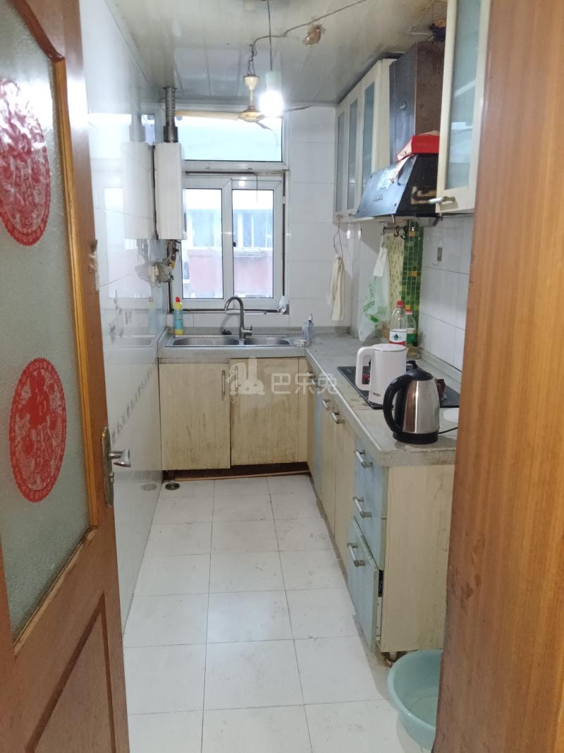 华泾四村13866666厨房图16