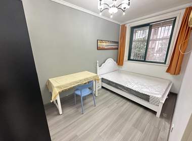 韩府新苑 1室1厅1卫