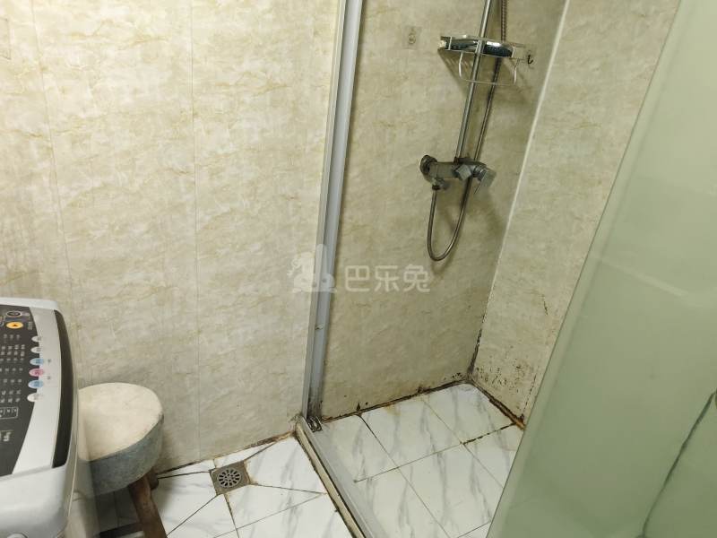 赵重公路23弄13875361卫生间图6